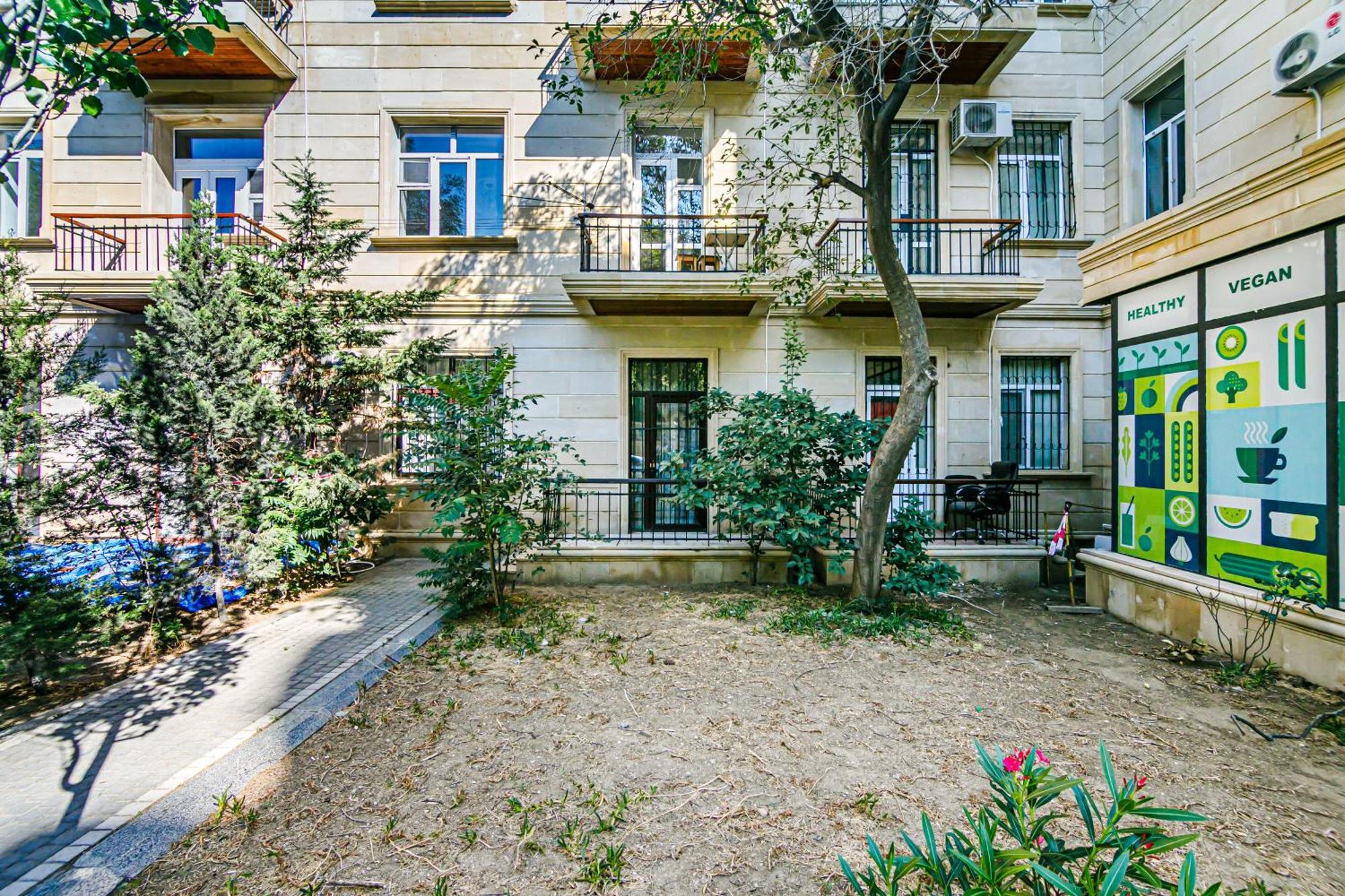 Azneft Royal Suite Apartment Sea View Baku Exterior photo